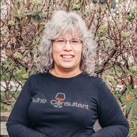 Meet the Posher Other - Meet your Posher, Cynthia